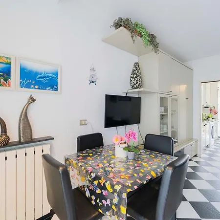 119 - Ondina Con Piscina, 800metri Dal Mare E Sestri Levante
